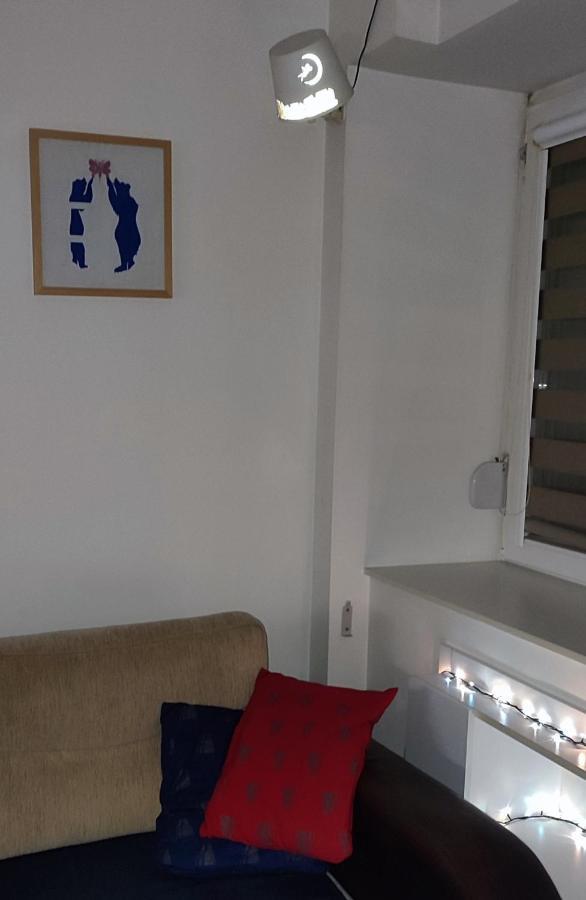 Skopje Contemporary Apartment Luaran gambar